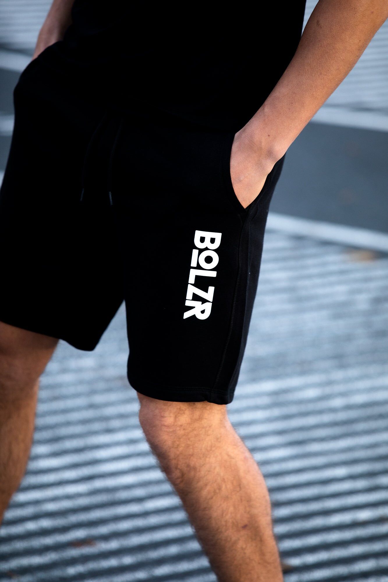 BOLZR Joggingshorts Schwarz M